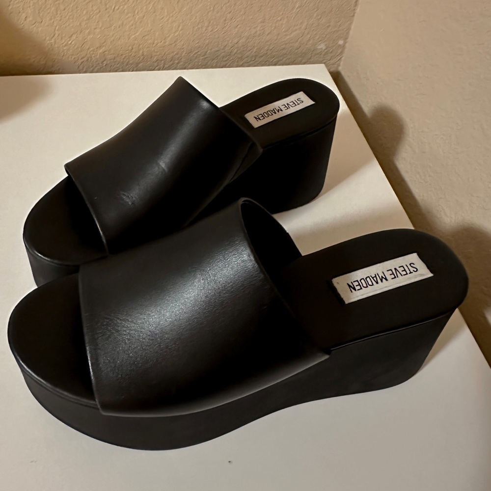 Steve Madden Platforms! 🩷